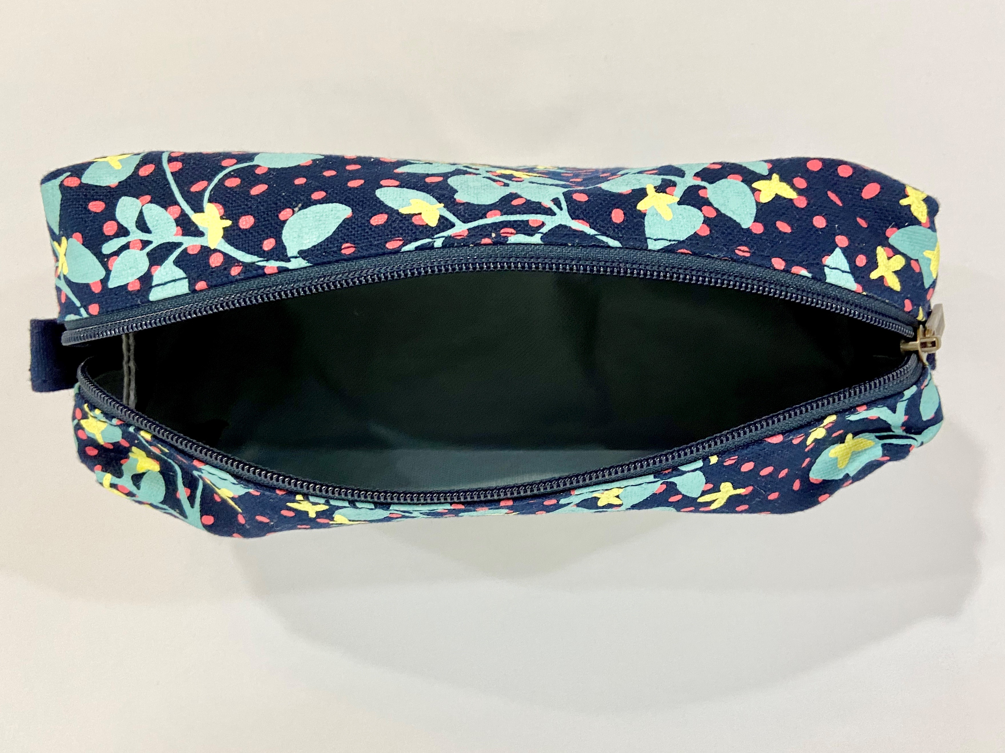 Cosmetic bag-1164