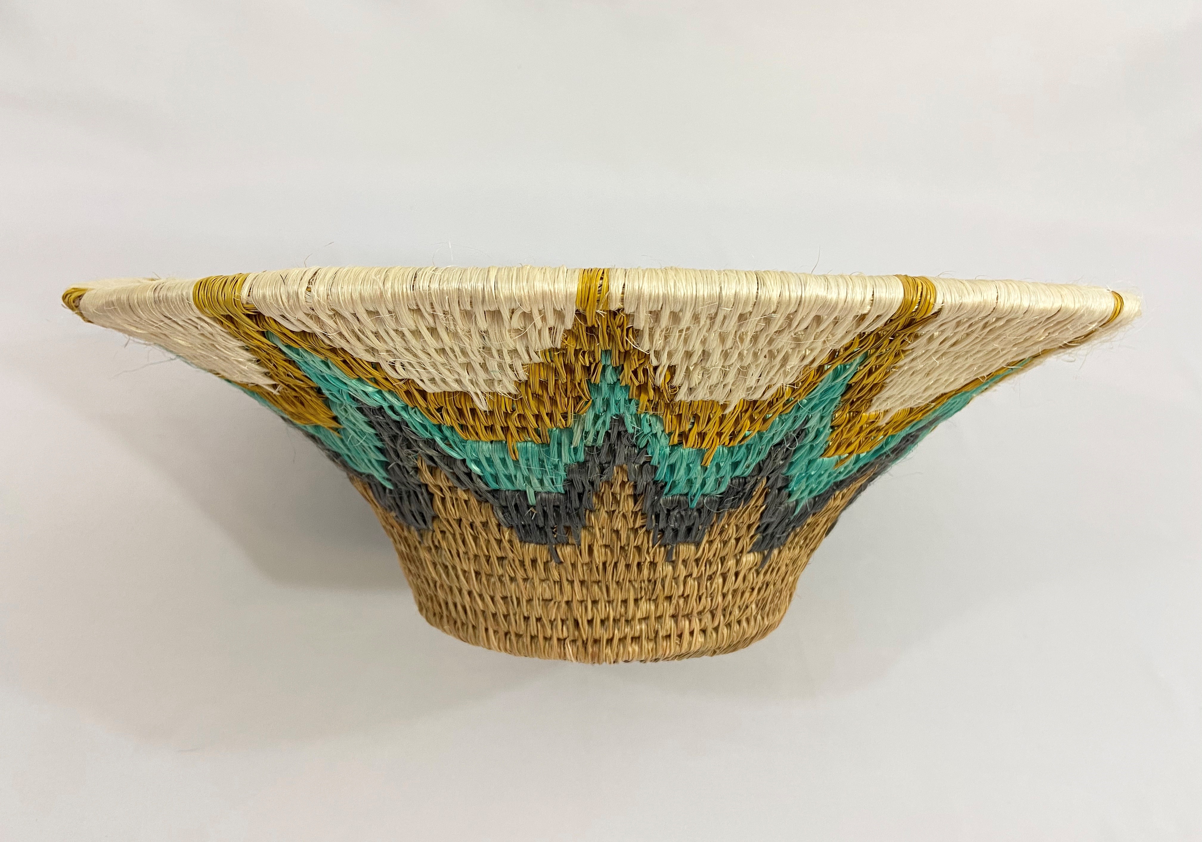 Large decorated Lavumisa-1041
